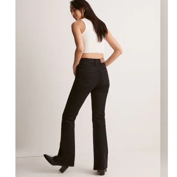 Madewell The Tall Perfect Vintage Flare Jean in Sherborn Wash - Picture 2 of 9